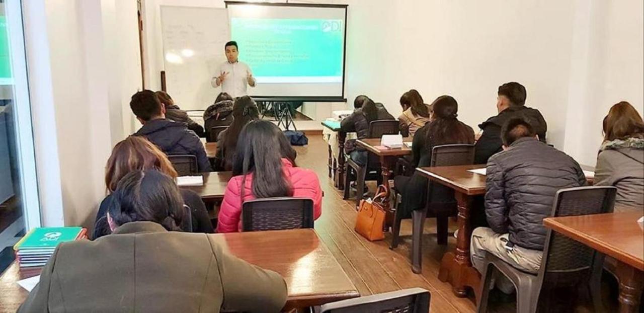 Hotel Glorioso 奥鲁罗 外观 照片